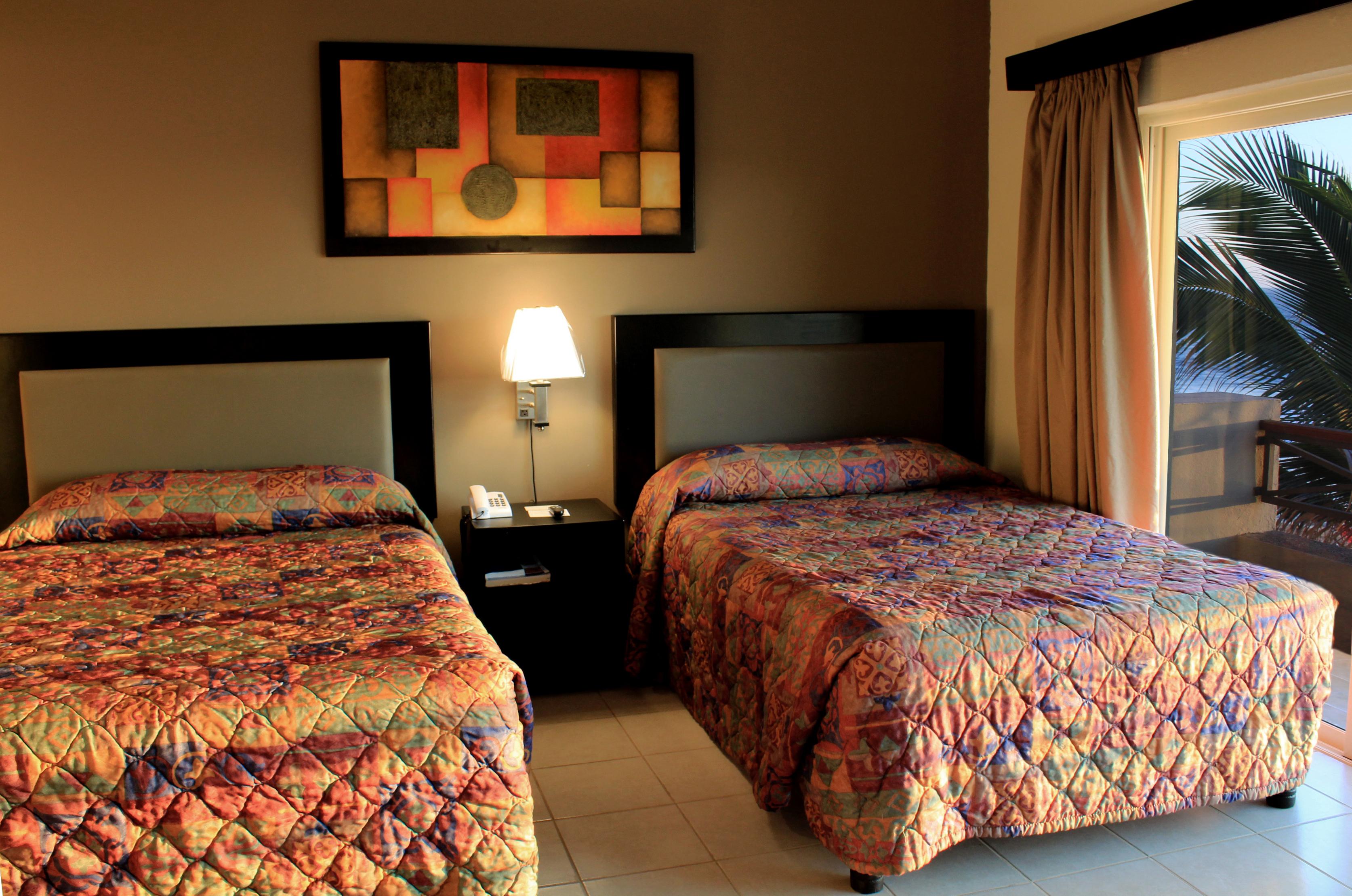 Hotel La Siesta Malecon Mazatlan Exterior photo